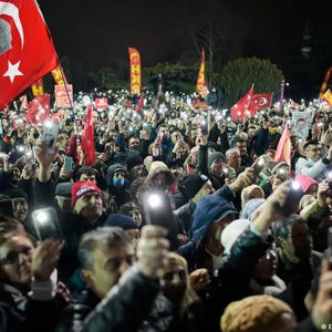 خیابان‌ها شلوغ شد؛ استانبول بهم ریخت 