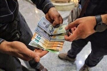 صرافی‌ها باعث افزایش نرخ ارز شدند