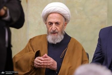 فتوای تازه آیت‌الله سبحانی درباره موتورسواری بانوان