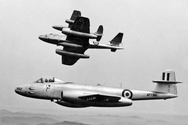 نخستین جنگنده‌ جهان را کدام کشور ساخت؟