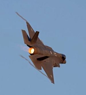 جنگنده F-۳۵ توسط کدام موشک ایرانی زمین‌گیر شد؟