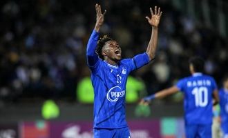 ستاره استقلالی با لباس غنا به فوتبال برگشت!/ عکس