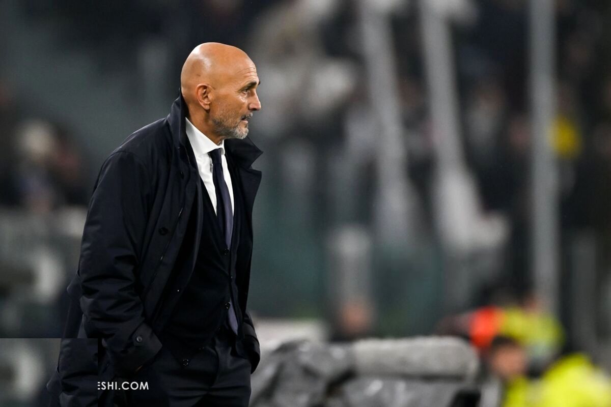 شوخی غیرمنتظره سرمربی معروف: می‌خواهم گازت بگیرم!