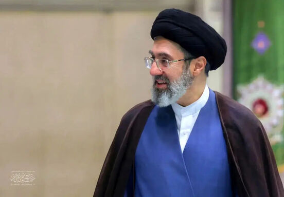 شاگرد سابق آیت‌الله سیدمجتبی خامنه‌ای: نگاه ایشان مداراجویانه است