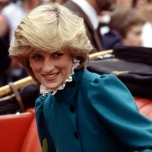 «پرنسس دایانا» در مسابقات اسب‌دوانی در بریتانیا/ عکس