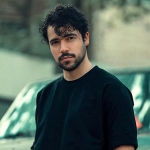 استوری تازه شروین حاجی‌پور حاشیه‌ساز شد
