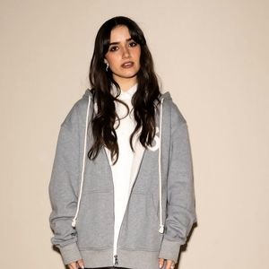  زندگی خصوصی، عکس های شخصی و بیوگرافی آشا بنکس