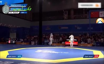 لحظه آغاز درگیری ناهید کیانی و مبینا نعمت زاده
