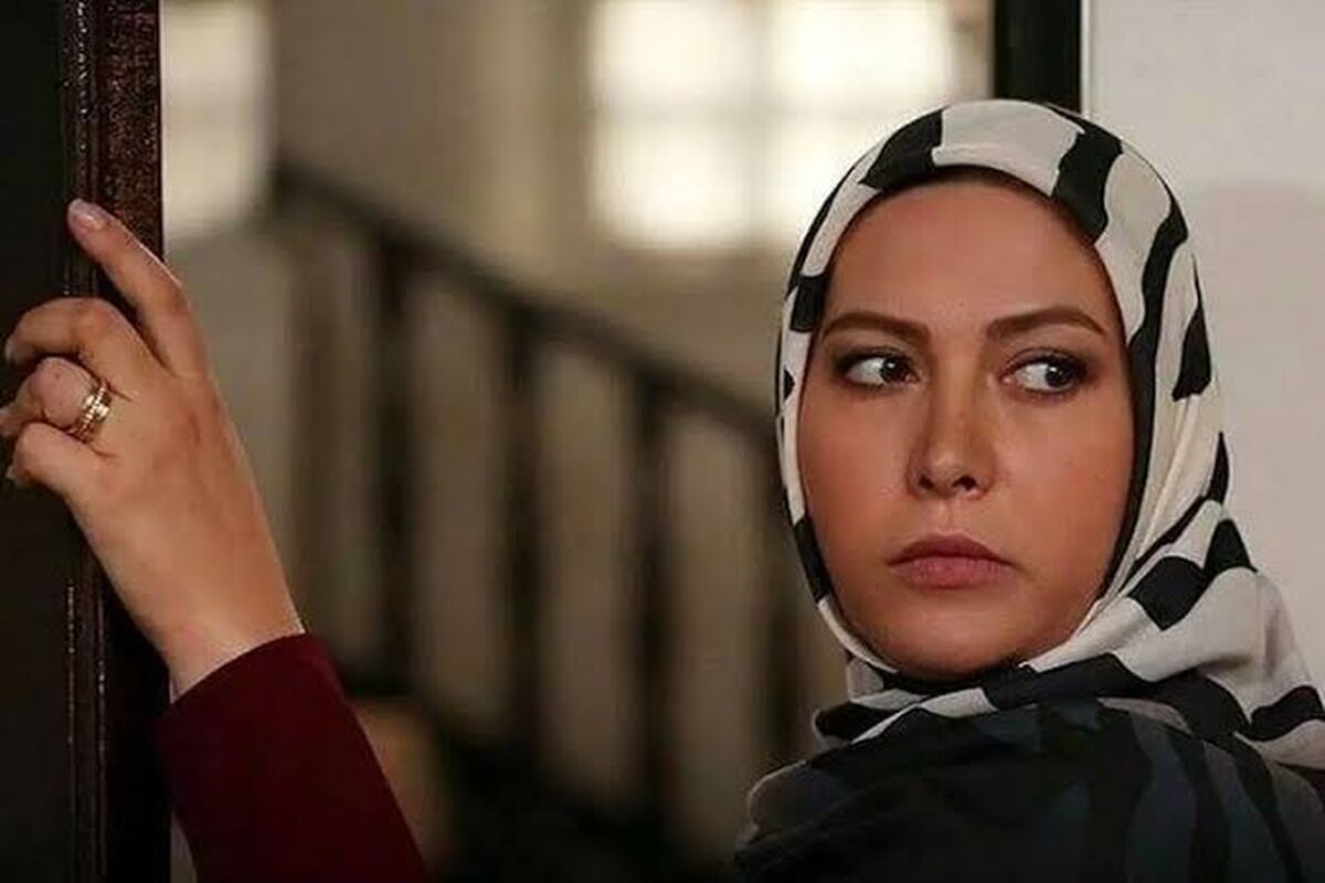تصاویری از رقص فریبا نادری و گیتی قاسمی در یک عروسی