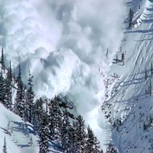 ممنوعیت تمام فعالیت‌های کوهنوردی در نطنز