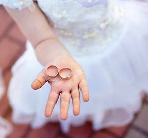 این روز ها آدم و حوا دختران 13 ساله را شوهر می دهند!