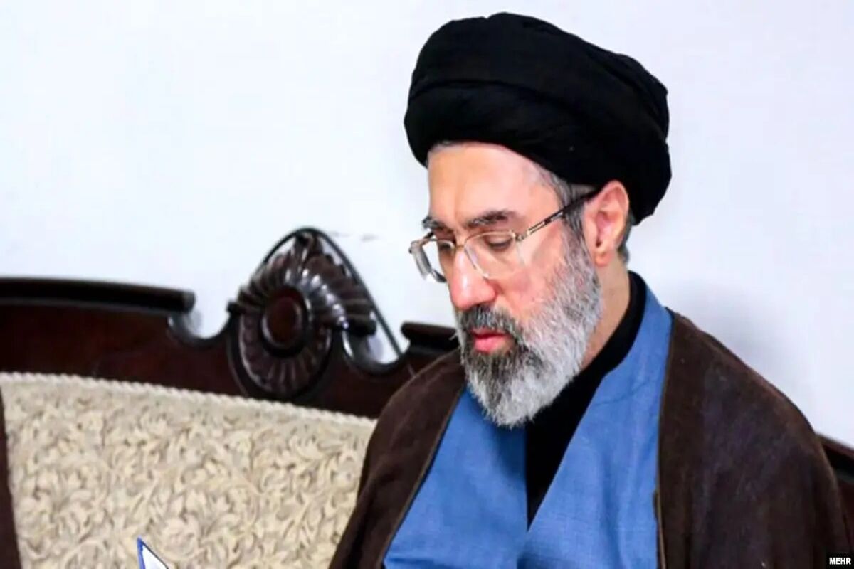 پست معنادار رهبر انقلاب در آستانه توافق