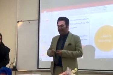 ابتکار یک استاد دانشگاه در ایران برای خواستگاری از دانشجویش/ ویدئو