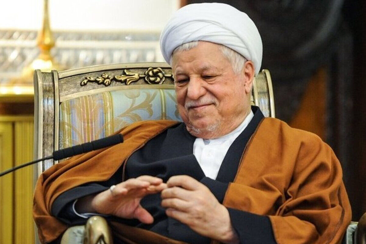 عکسی از هاشمی رفسنجانی بعد از ترور نافرجام
