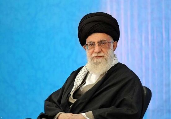 به میان کشیدن ایراد‌های غیر لازم، بحث درباره آن‌ها و جنجال بر روی مسائل کوچک، مضر است/ نباید اختلاف‌ نظر‌های موجود و این جناح و آن جناح کردن را، غلیظ کرد