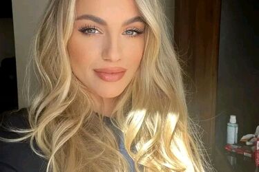 عکس هایی از زیبا ترین فوتبالیست زن اروپا/ عکس