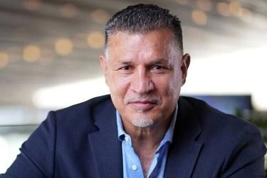  علی دایی و همسرش در تور کویر/ عکس