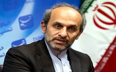 ویدئو | واکنش رئیس صدا و سیما به پوشش جنجالی مجری زن تلویزیون روی آنتن


