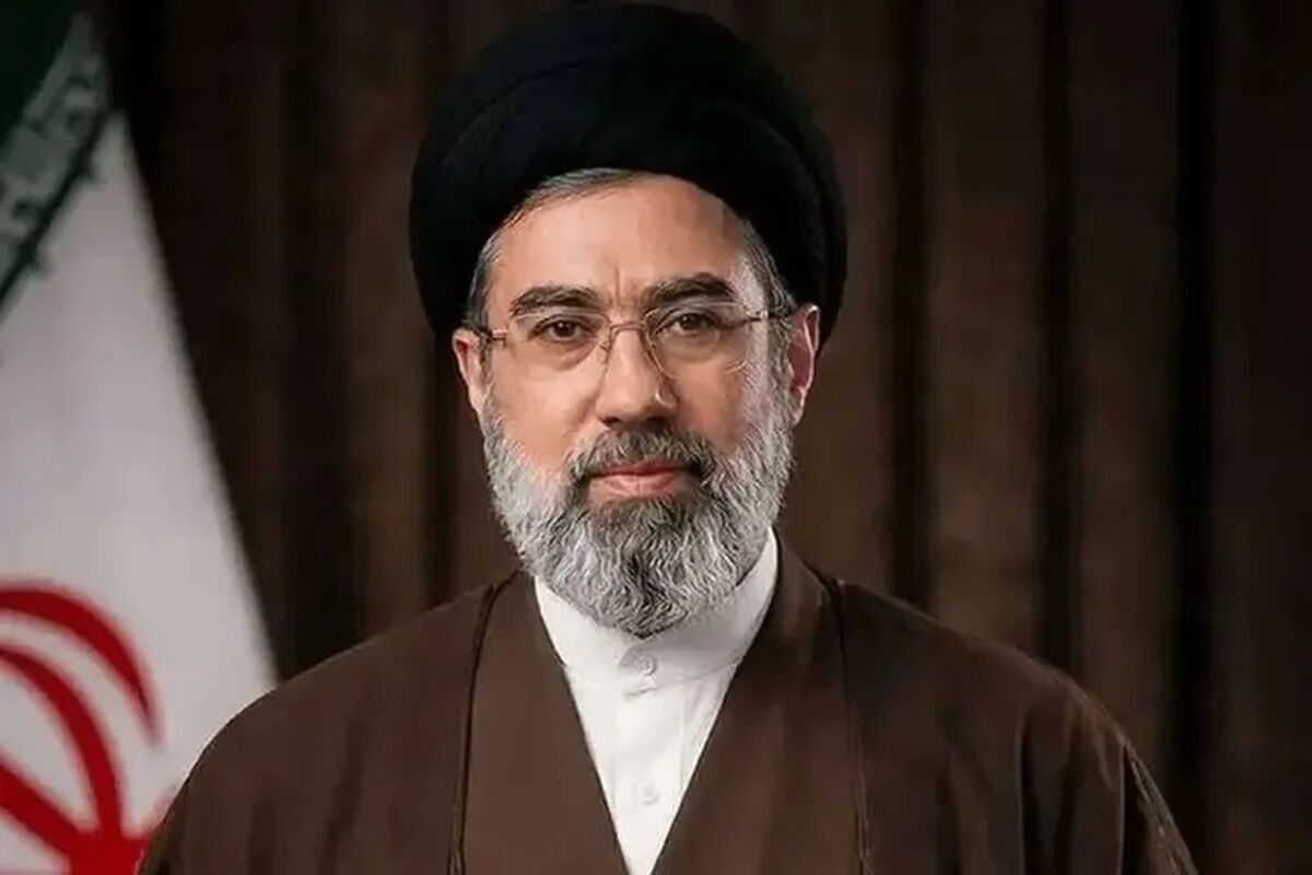 تصویری جدید که از رهبر انقلاب اسلامی منتشر شد