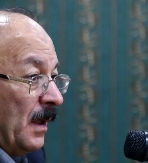 استاد دانشگاه: آبادان فاحشه‌خانه سربازان آمریکایی بود!
