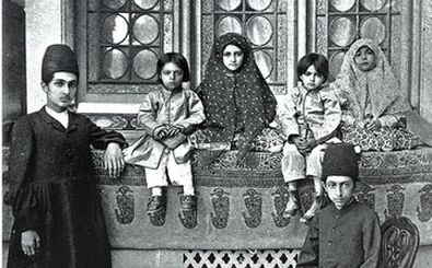 آلبوم خانوادگی یک حاکم دوره قاجار

