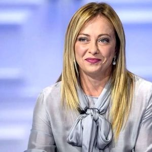 مکرون مقابل جورجیا ملونی عنان از کف داد!/ ویدئو