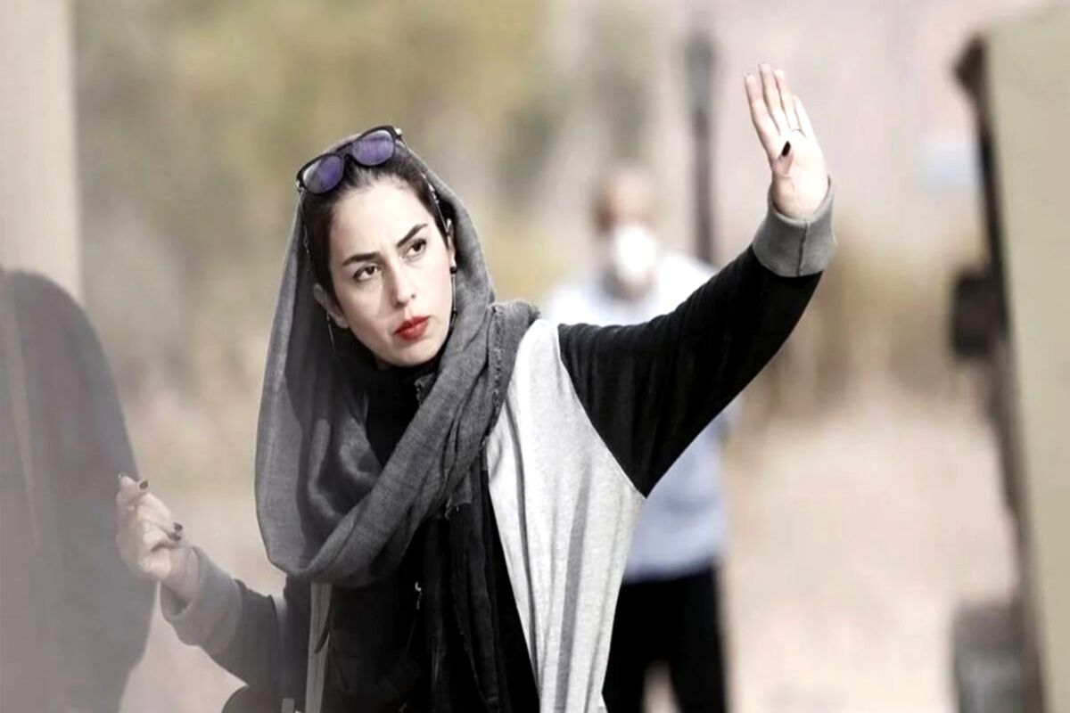 داستان زندگی کارگردان زنی که «صیانت» ندارد/ تینا پاکروان؛ از تهران تا هالیوود
