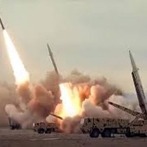 این تیتر ها نشان می‌دهند که آمریکا به زودی حمله می‌کند