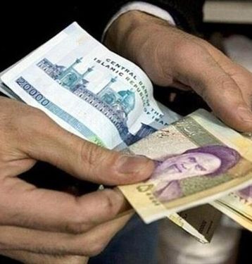 پرداخت حقوق ماه جاری بدون مشکل انجام می‌شود