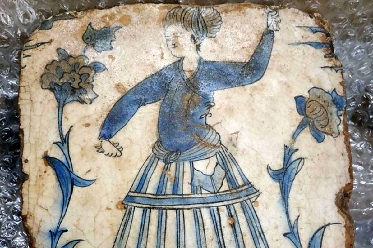 گمرک فرانسه: قاچاق میراث ایرانی در زمان جنگ چندبرابر شده است!