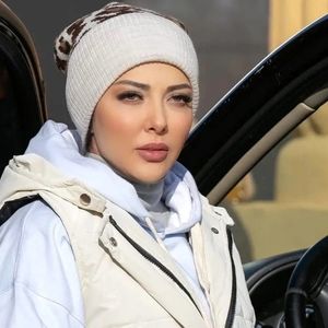 لیلا اوتادی با لباس سنتی همه را شوکه کرد 