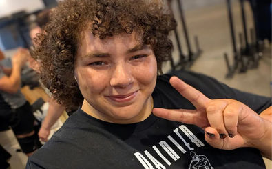 قوی‌ترین زن جهان ترنس از آب در آمد!