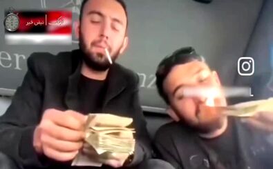تحقیر پول ایران توسط ترک‌ها با به آتش کشیدن!
