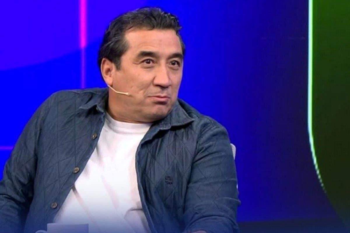 پاسخ وقیحانه خداداد به خبرنگاران با تکرار یک فحش/ ویدئو