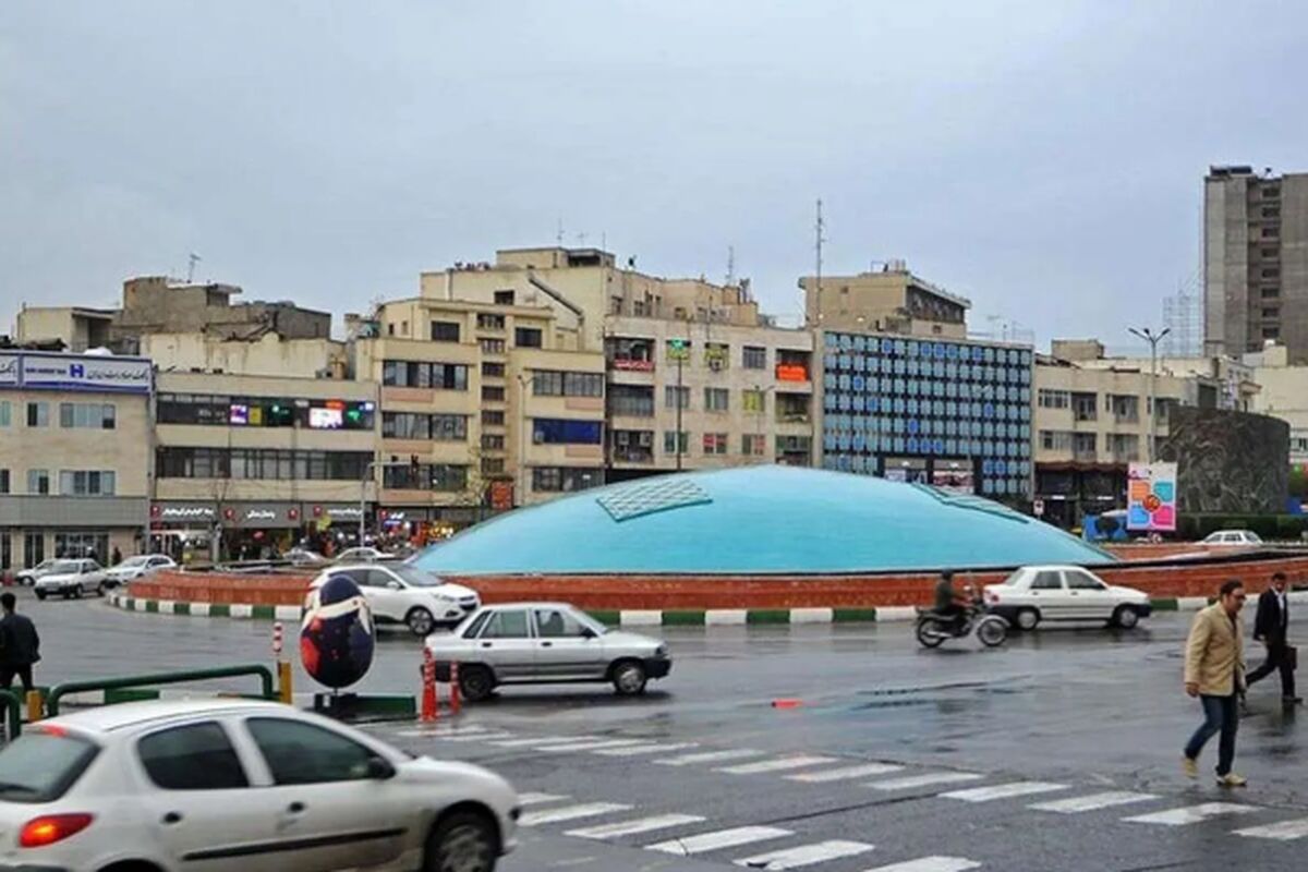 کنسرت رایگان ۵ خواننده پاپ در میدان انقلاب!