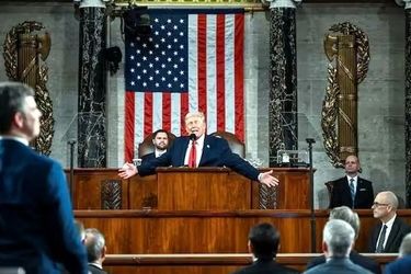 دست ترامپ درباره ایران رو شد؟ 