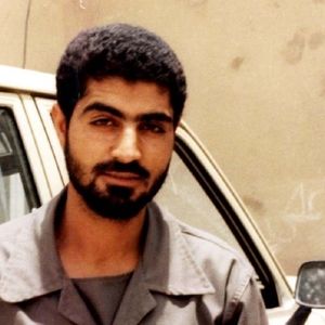 سردار سلیمانی در کنار برادرش احمد؛ قبل از انقلاب