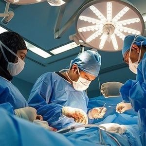 جنین مومیایی شده از بدن یک زن ۷۱ ساله در مشهد خارج شد/ ویدئو