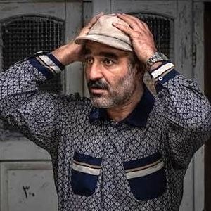 هر که زودتر پژمان جمشیدی را بی‌آبرو کند، برنده است!