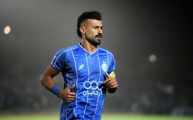 رامین رضاییان با عصبانیت به ورزشگاه شیراز رفت