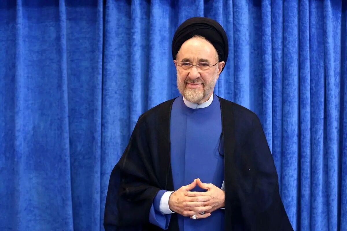 سید محمد خاتمی از کشور خارج شد؟