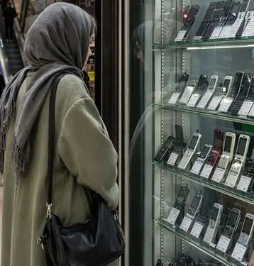 چرا تب خرید گوشی‌ ساده دکمه ای بالا رفت؟