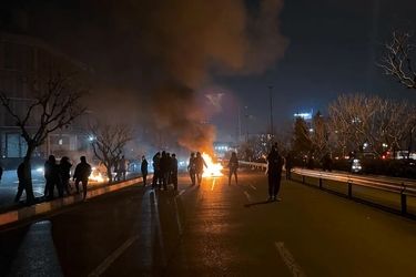 جان باختن ۲۰۰ دانش‌آموز در اعتراضات دی ماه