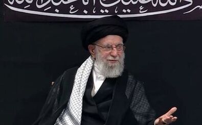 تصویری از حضور مقام معظم رهبری در تخت جمشید