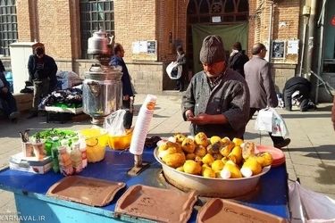 ساندویچ سیب زمینی تخم مرغ هم لاکچری شد/ فست‌فود خاطره شد