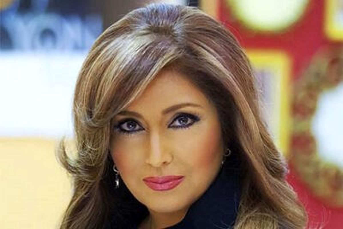 «لیلا فروهر و عارف» در لباس عروس و دامادی/ عکس