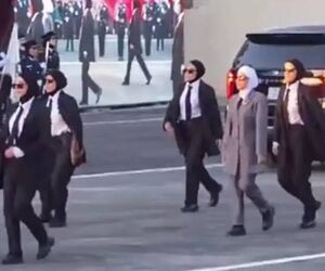 تصاویر دیدنی از مانور اولین پلیس‌های زن سوریه/ ویدئو
