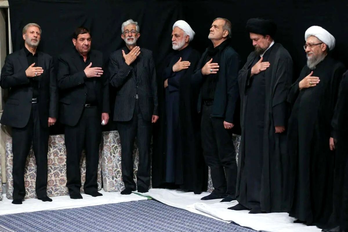 چرا رهبر انقلاب در مراسم عزاداری حسینیه امام‌خمینی(ره) حاضر نبودند؟