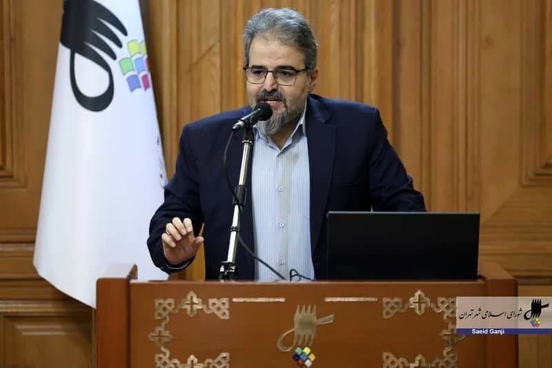 مسافربرهای بی‌نام‌ونشان کابوس خیابان‌های تهران/ الهه حسین‌نژاد تنها یکی از قربانیان ناامنی حمل‌ونقل در تهران است
