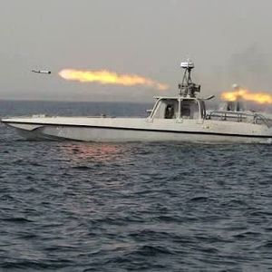 ویدئویی از نحوه حمله ایران به ناو آبراهام لینکلن